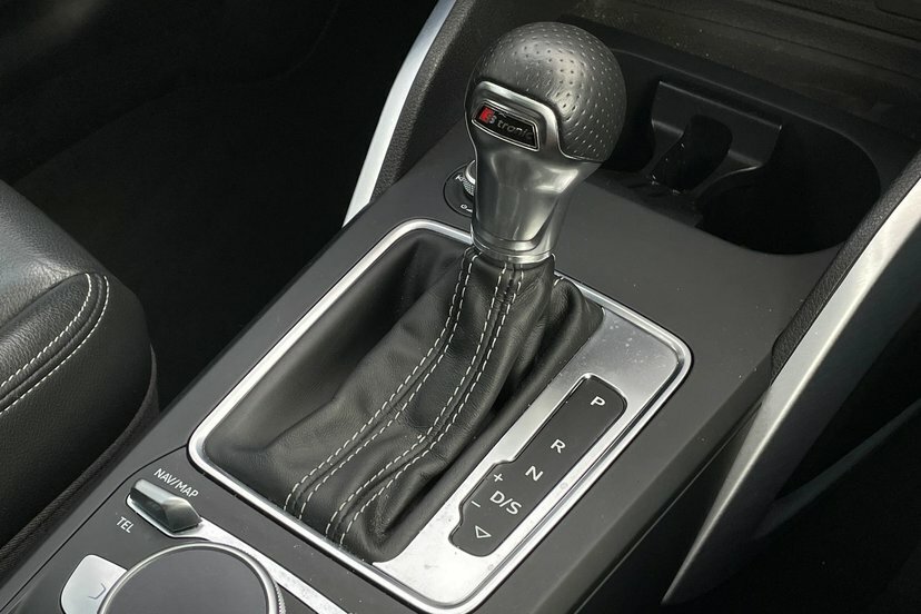 Audi Q2 1L Sport Grey #29