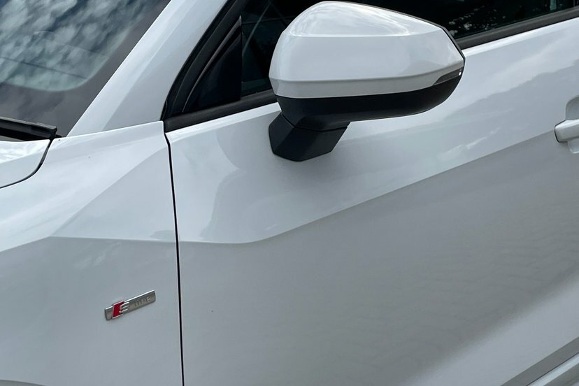 Audi Q2 1L Sport Grey #40