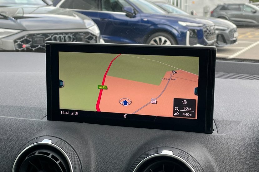 Audi Q2 1L Sport Grey #35