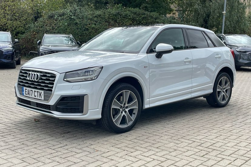 Audi Q2 1L Sport Grey #15