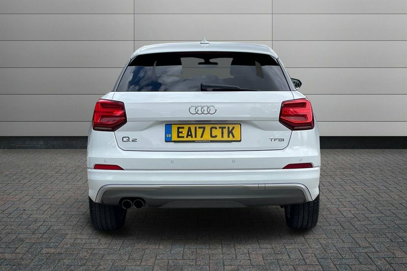 Audi Q2 1L Sport Grey #11