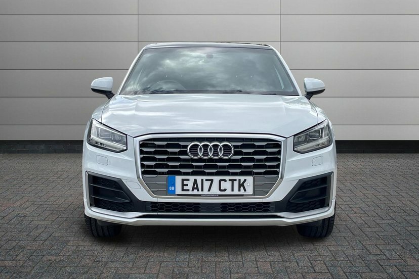 Audi Q2 1L Sport Grey #10