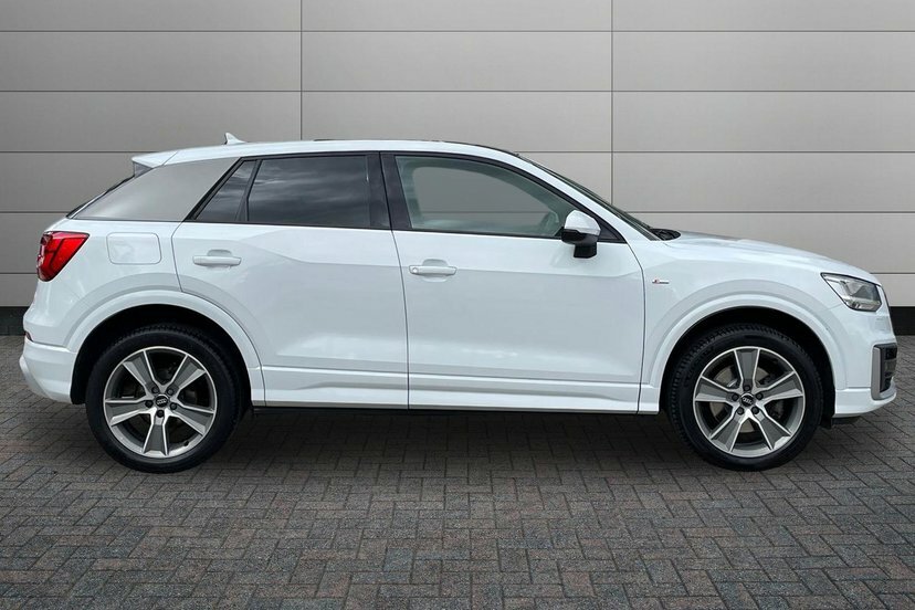 Audi Q2 1.4 Tfsi Cod S Line Suv S Tronic 150 P White #4