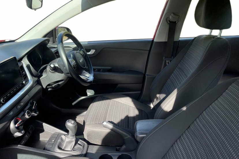 Kia Stonic 1.0 T-gdi 2 Suv 99 Bhp Red