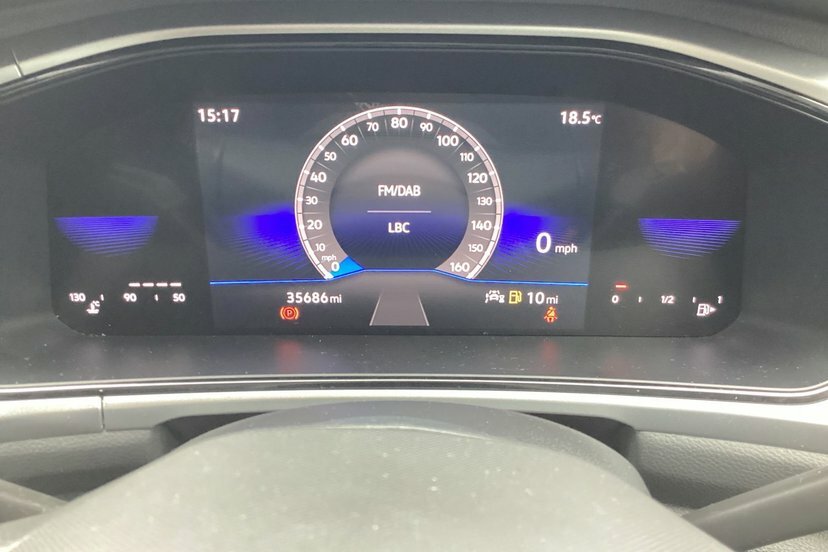Volkswagen T-Roc Active Grey #26