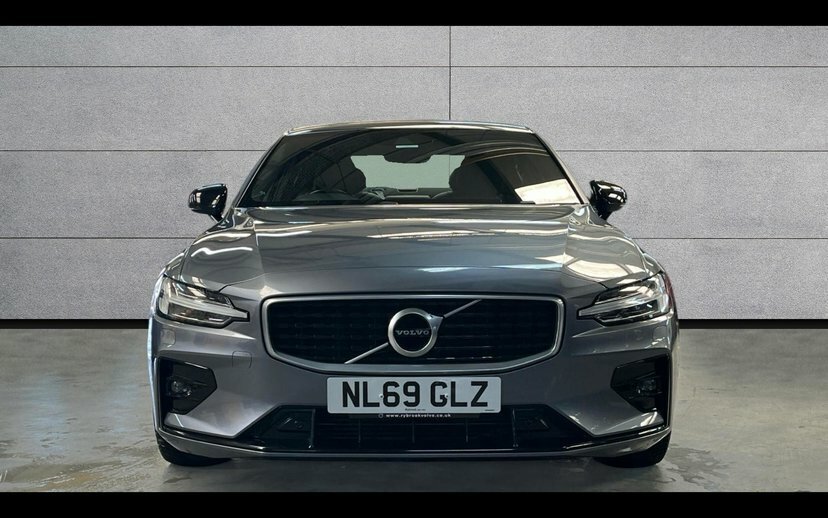 Volvo S60 R-design Plus White #16