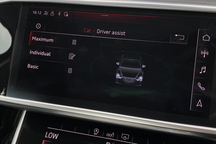 Audi A6 Saloon S Line White #23