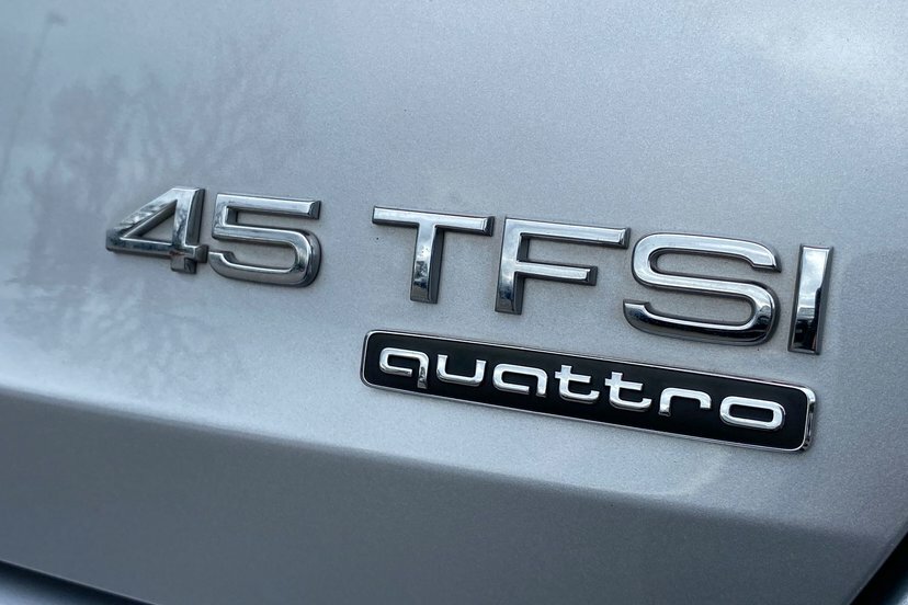 Audi A6 Saloon S Line White #43
