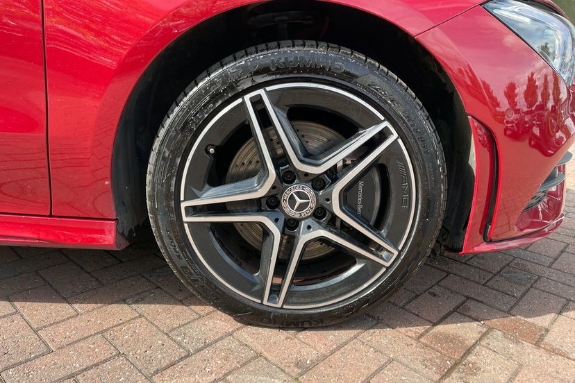 Mercedes-Benz CLA Class 1.3 Cla250e 15.6Kwh Amg Line Premium Shooting Br Red #4