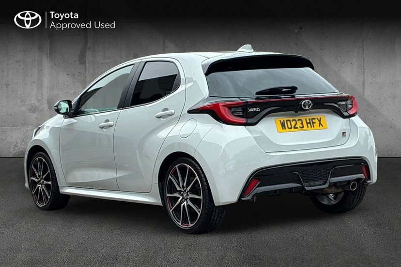 Toyota Yaris 1.5 Vvt-h Gr Sport Hatchback Hybrid E-c Grey #4