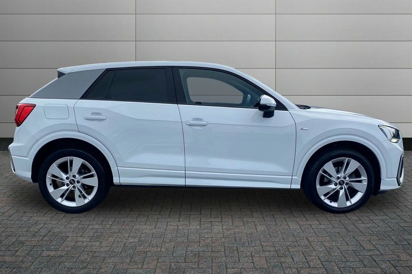 Audi Q2 1.5 Tfsi Cod 35 S Line Suv S Tronic 15 White #4
