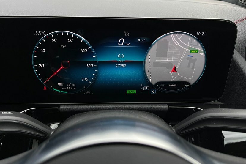 Mercedes-Benz EQA Eqa 250 66.5Kwh Amg Line Premium Suv Electri Black #6