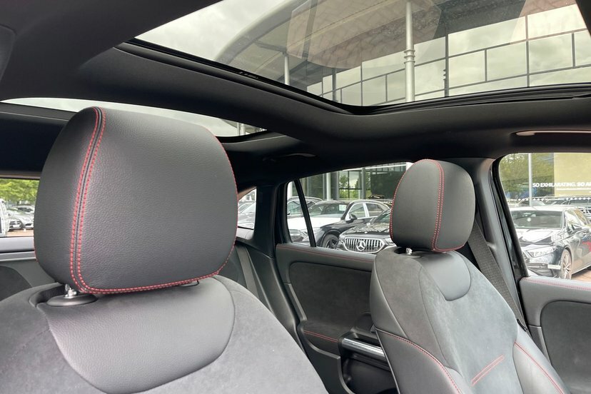 Mercedes-Benz EQA Amg Line White #20