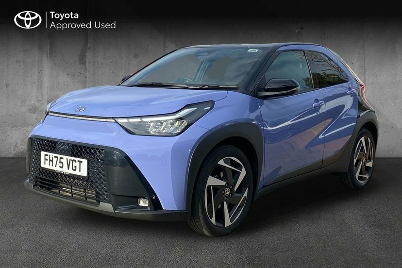 Toyota Aygo X 1.5H 49Kwh Design Hatchback Hybrid Cvt Blue #3