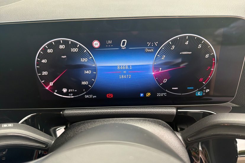Mercedes-Benz B Class B200h Mhev Amg Line Executive Black #6