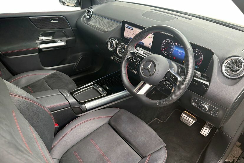Mercedes-Benz B Class B200h Mhev Amg Line Executive Black #5