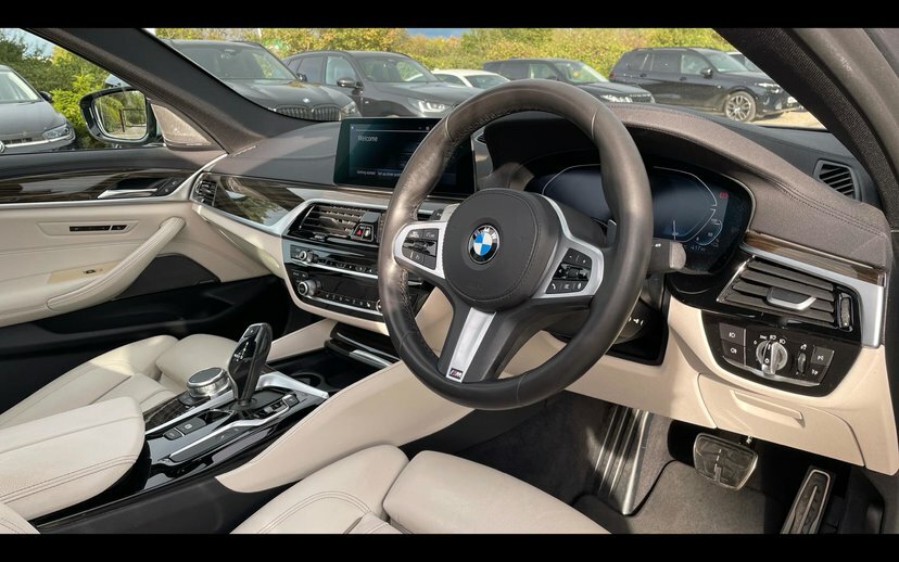 BMW 5 Series 530E M Sport Iperformance Saloon Blue #6