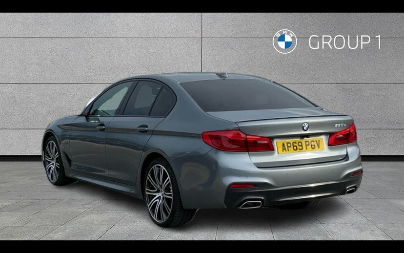 BMW 5 Series 530E M Sport Iperformance Saloon Blue #2