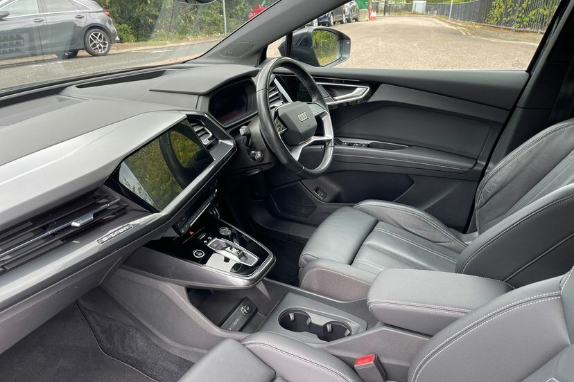 Audi Q4 E Tron 40 S Line 82Kwh Grey #18