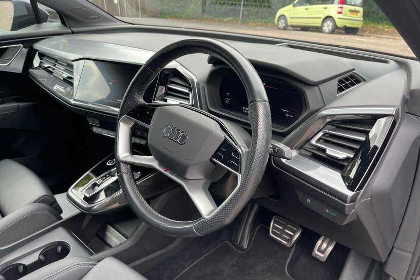 Audi Q4 E Tron 40 S Line 82Kwh Grey #26