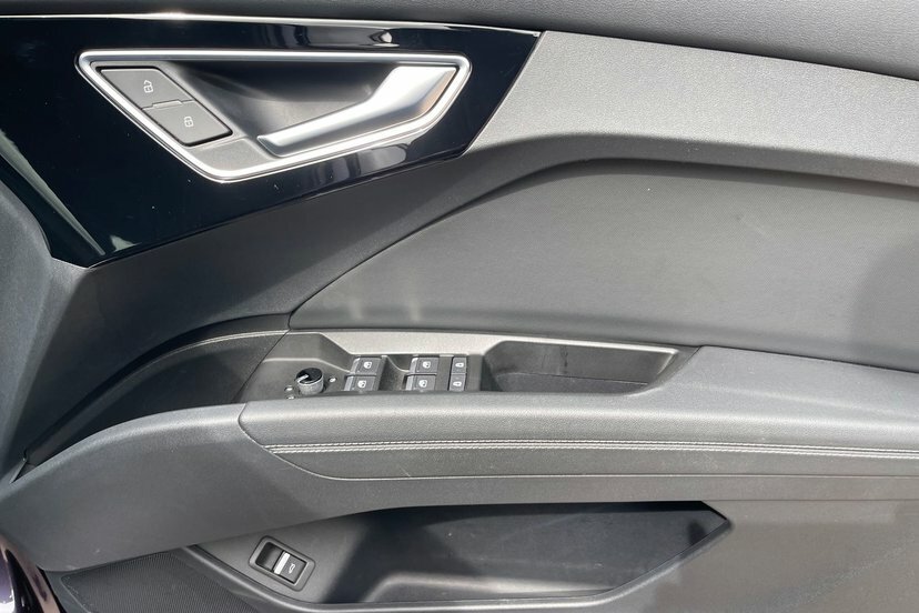 Audi Q4 E Tron 40 S Line 82Kwh Grey #11