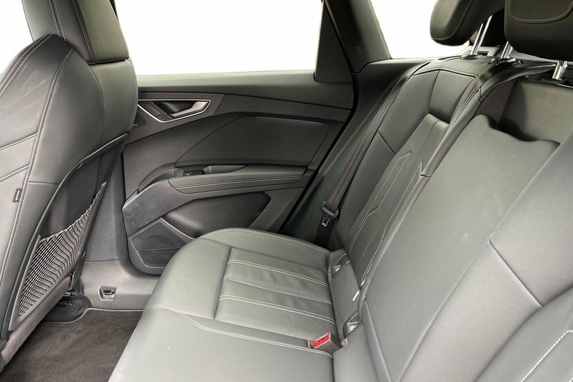 Audi Q4 E Tron 40 S Line 82Kwh Grey #10
