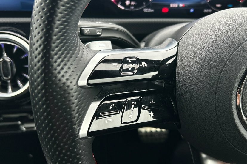 Mercedes-Benz A Class Hatchback Black #13