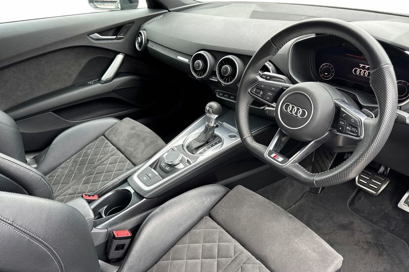 Audi TT 2.0 Tfsi 40 Black Edition Coupe S Troni Grey #6