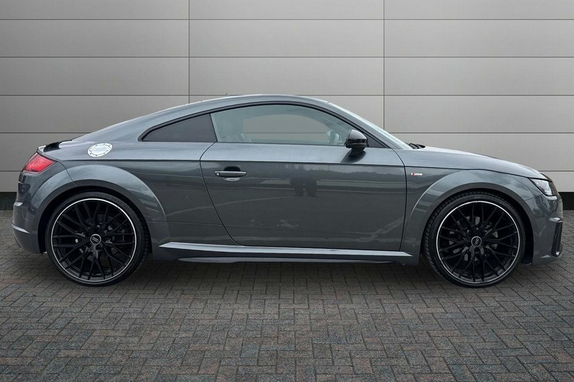 Audi TT 2.0 Tfsi 40 Black Edition Coupe S Troni Grey #4