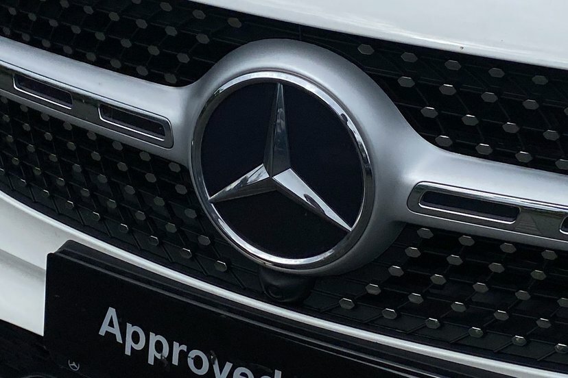 Mercedes-Benz GLB Class Black #50