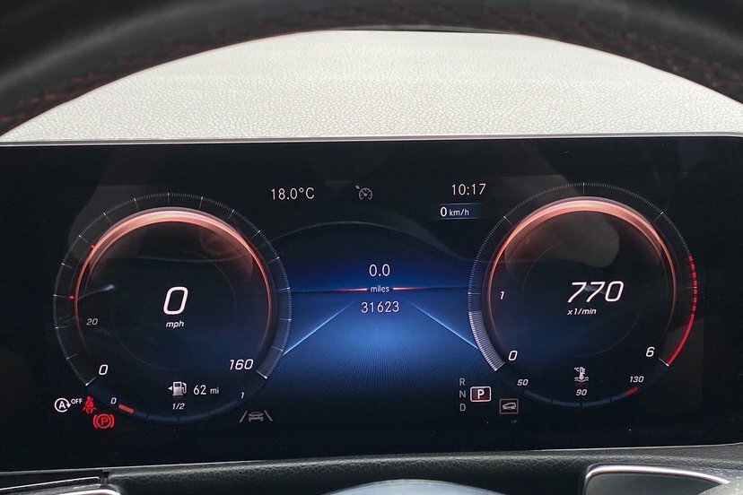 Mercedes-Benz GLB Class 2.0 Glb220d Amg Line Premium Suv 8G-d White #6