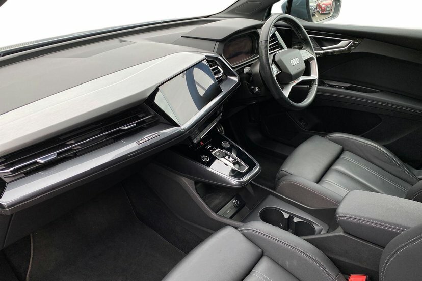 Audi Q4 E Tron 40 S Line Sportback 82Kwh 204 P Blue #2