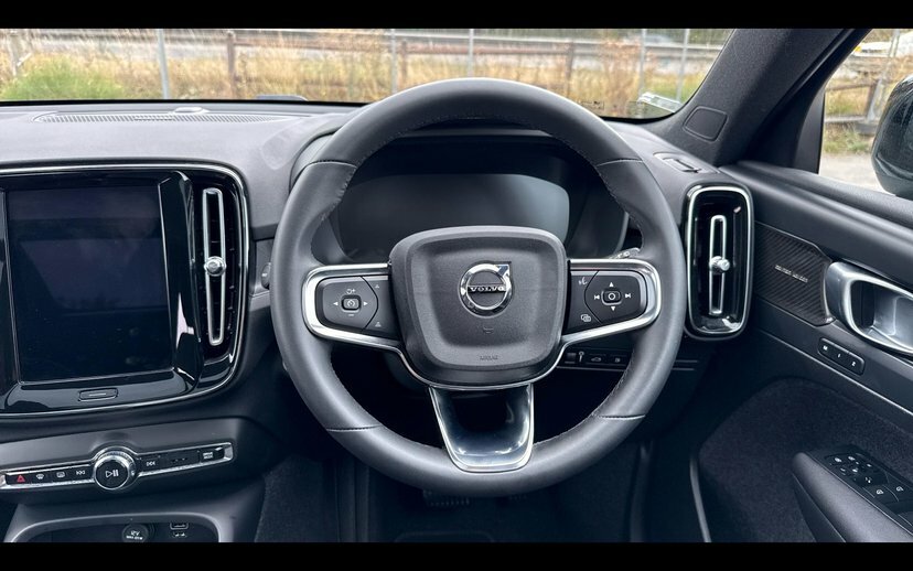Volvo XC40 1.5H T5 Recharge 10.7Kwh Ultimate Dark #5