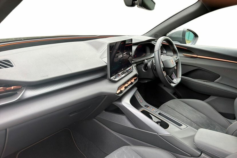 Cupra Terramar 1.5 Etsi V2 Suv Hybrid Dsg 150 Ps #2