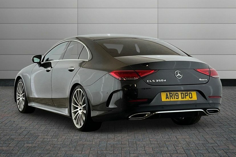 Mercedes-Benz CLS Cls 350D 4Matic Amg Line Premium Plus Coupe Grey #2