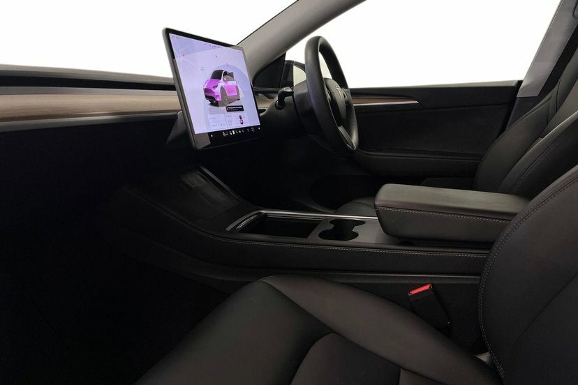 Tesla Model Y Dual Motor Long Range Suv 4Wde Black #2