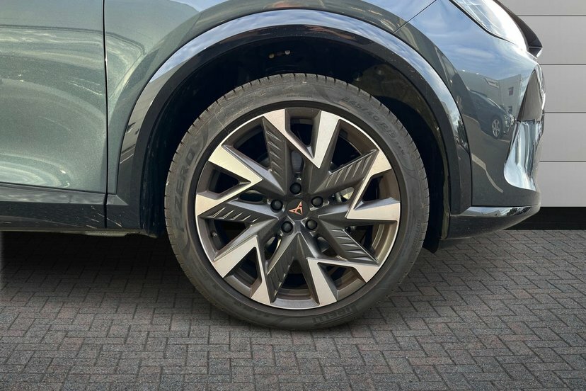 Cupra Formentor 1.5 Etsi V2 Suv Hybrid Dsg 150 Ps Grey #4