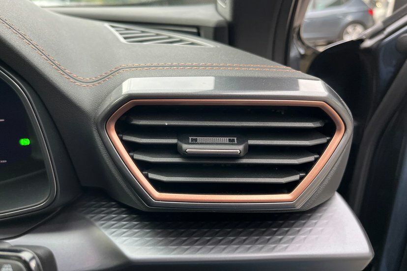 Cupra Formentor 1.5 Tsi 150 V3 Grey #33