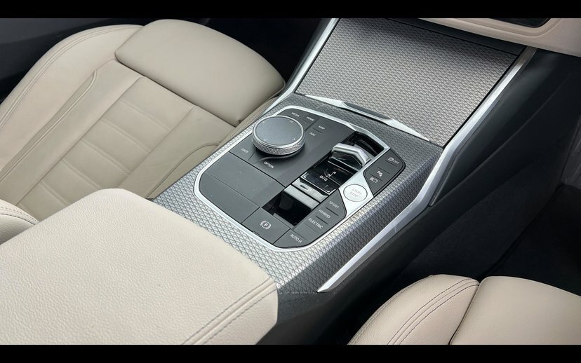 BMW 3 Series Corolla Active Hev Cvt Grey #10