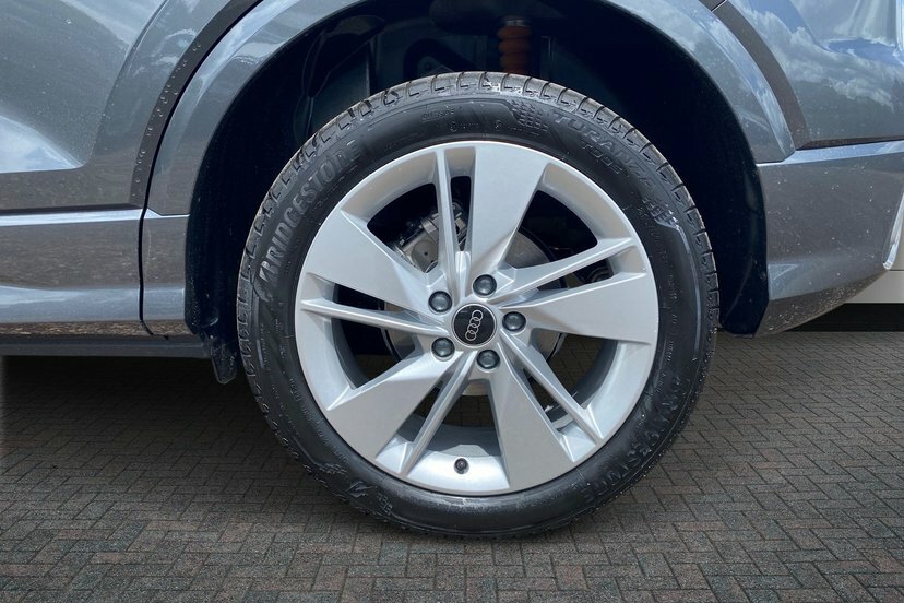 Audi Q2 1.5 Tfsi Cod 35 S Line Suv S Tronic 15 Grey #5