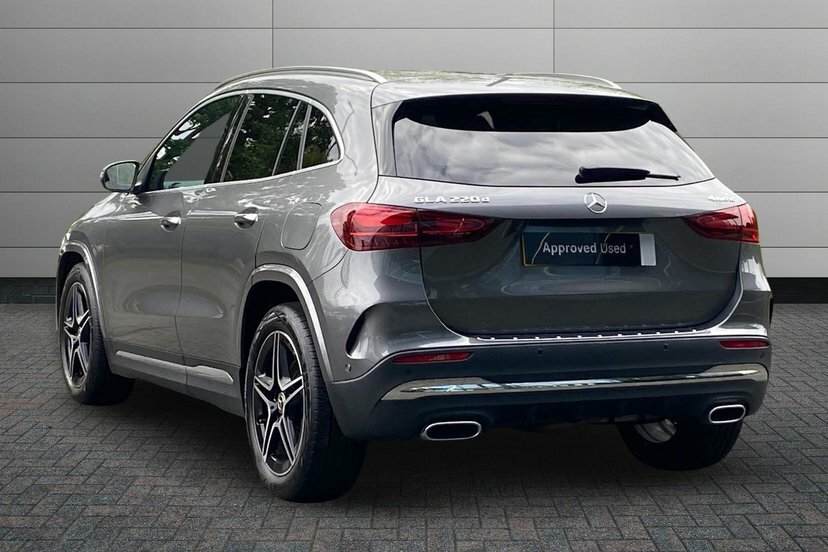 Mercedes-Benz GLA Class 2.0 Gla220d Amg Line Executive Suv 8G Grey #2