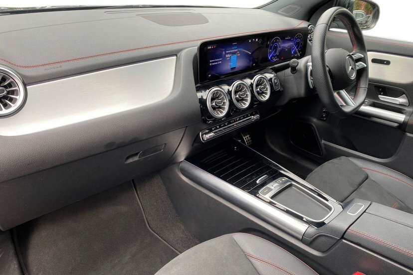 Mercedes-Benz EQA Suv White #9