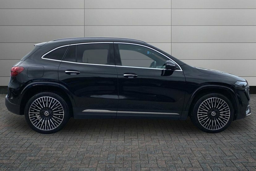 Mercedes-Benz EQA Eqa 250 70.5Kwh Amg Line Premium Suv Electr Black #3