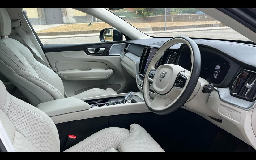 Volvo XC60 2.0 B5 Mhev Ultimate Suv Hybrid Aw Black #6