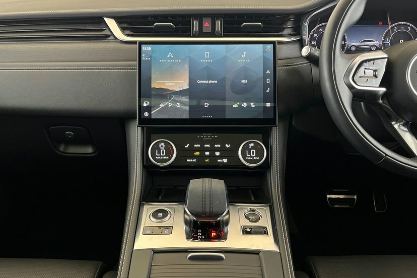 Jaguar F-Pace 2.0 D200 R-dynamic Se Black Awd Black #13