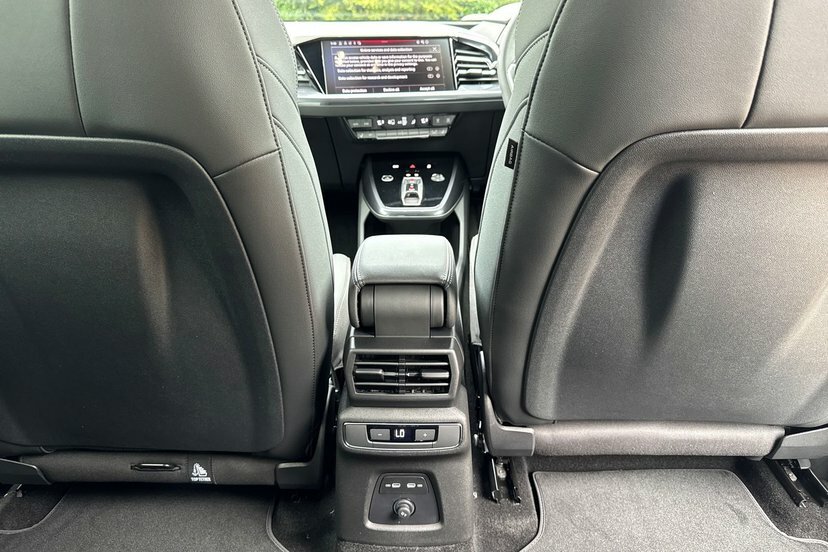 Audi Q4 E Tron 210Kw 45 82Kwh Black Edition Tech Pack Grey #17