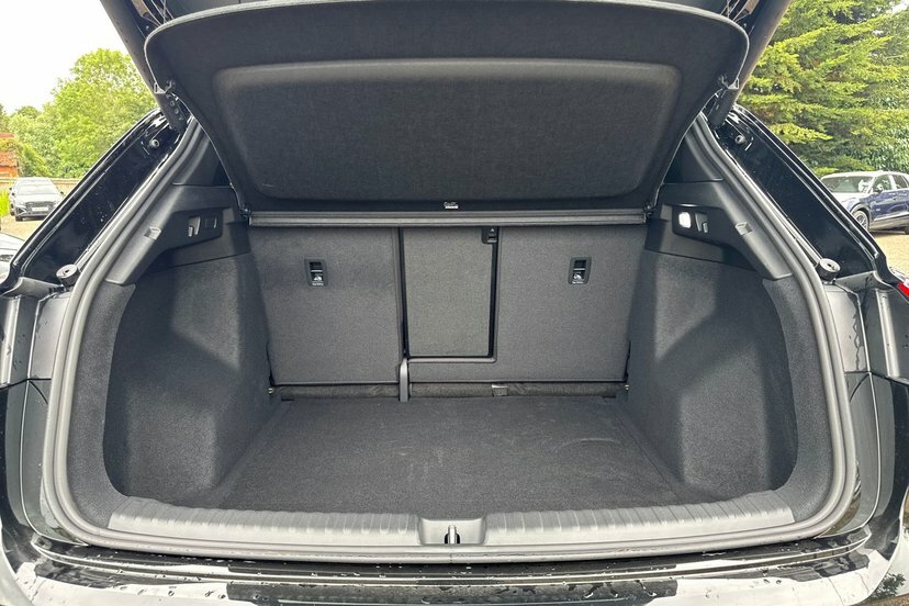 Audi Q4 E Tron 210Kw 45 82Kwh Black Edition Tech Pack Grey #12