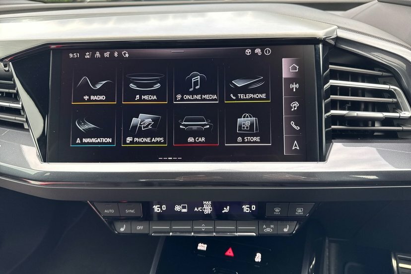 Audi Q4 E Tron 210Kw 45 82Kwh Black Edition Tech Pack Grey #37
