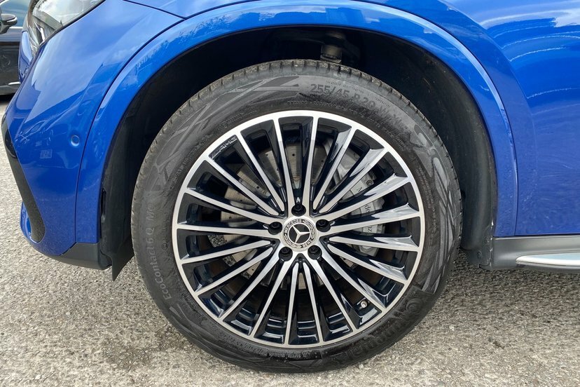 Mercedes-Benz GLC Class 2.0 Glc300h Mhev Amg Line Premium Plus Suv P Blue #4