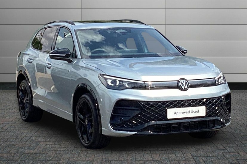 Volkswagen Tiguan 2.0 Tdi Black Edition Suv Dsg 150 Ps Silver